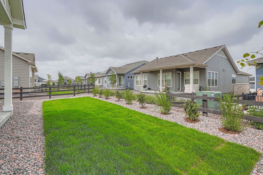 8925 S Riviera Way backyard