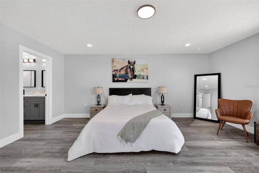 Furnished interior view inside a new home in , Dunnellon (Image 8).