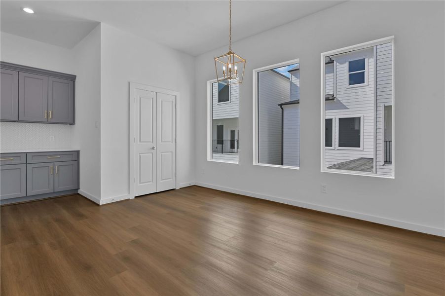 Spacious, unfurnished interior of a new home in , Houston (Image 22).