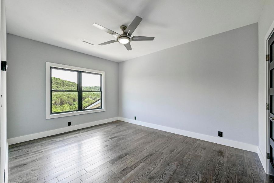 Another spacious secondary bedroom upstairs. Another spacious secondary bedroom upstairs.