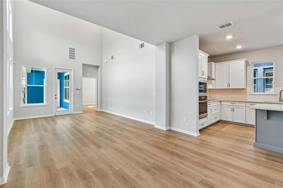 Spacious, unfurnished interior of a new home in Laureate Park at Lake Nona - Garden Series, Orlando (Image 34).