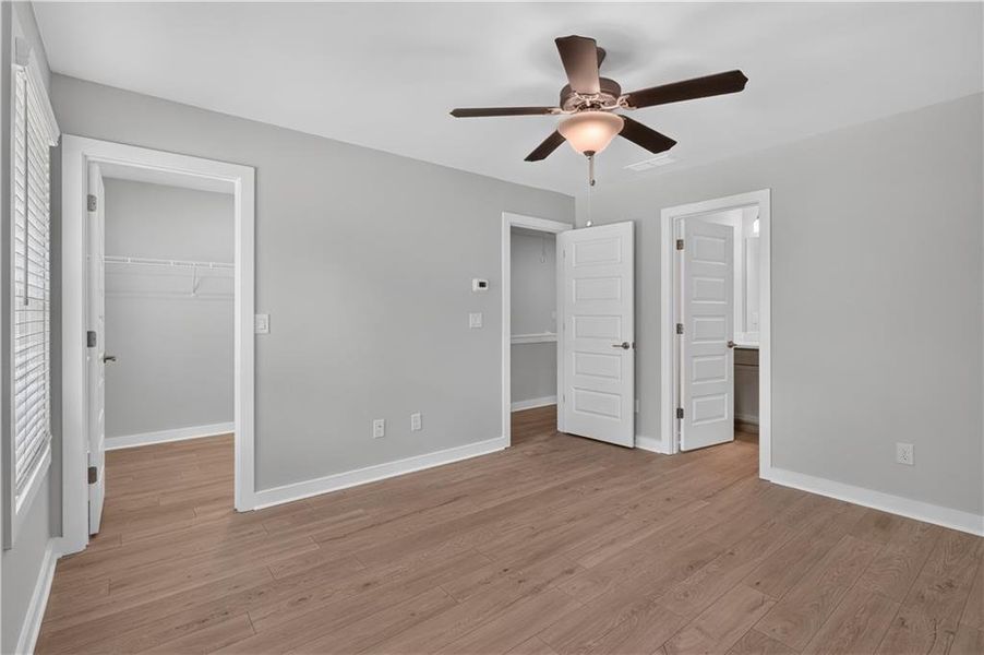 Spacious, unfurnished interior of a new home in The Cottages at East Lanier, Fayetteville (Image 16).
