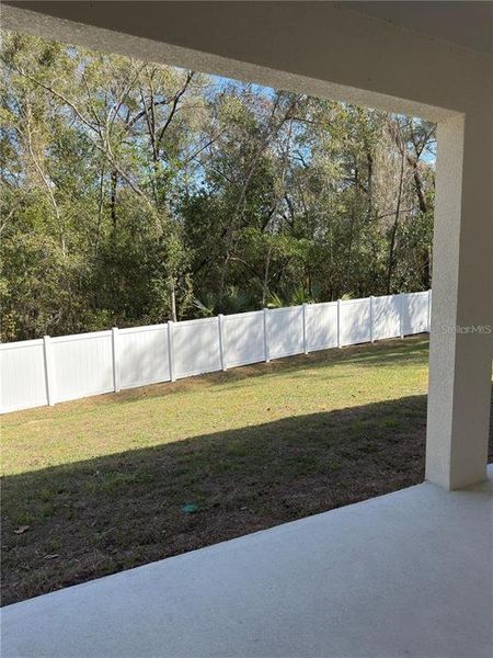 Exterior details and patio area of a home in Citrus Springs, Citrus Springs (Image 3).