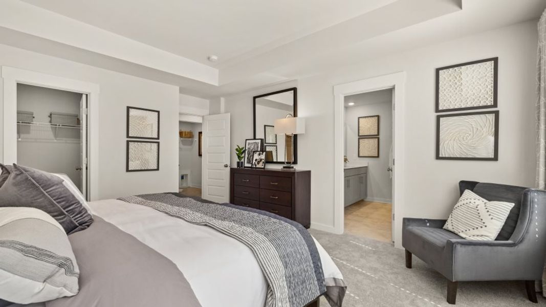 Hamilton Owner's Suite