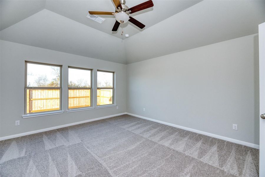 Spacious, unfurnished interior of a new home in Aldeana - Tejas Collection, Bonney (Image 24).