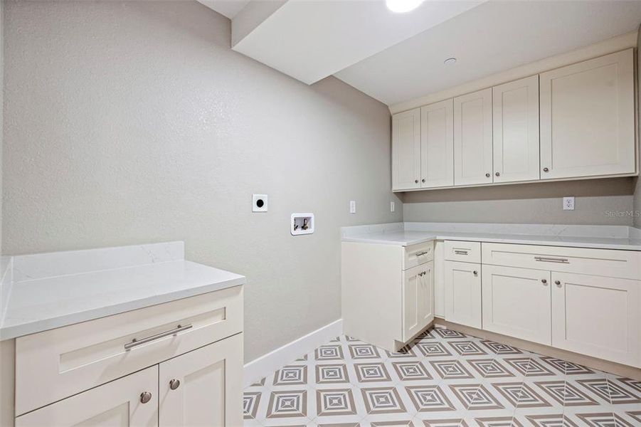 Furnished interior view inside a new home in , Madeira Beach (Image 15).