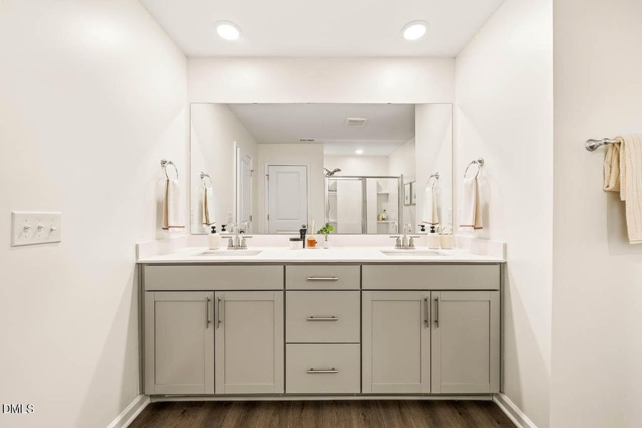 1113UmsteadGroveWay-045