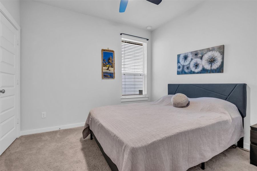 Furnished interior view inside a new home in Westridge Cove 40′, Conroe (Image 6).