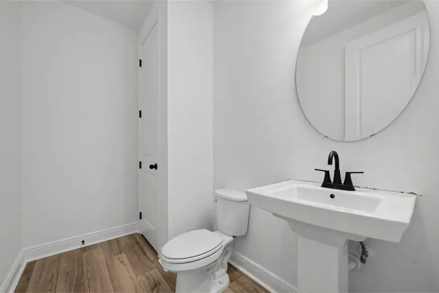 Furnished interior view inside a new home in Trailside, Mount Dora (Image 10).