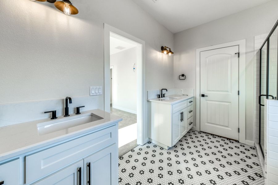 Representative furnished interior of a home built from the Loretta by Zeal Home Builders in Horizon Meadow Estates, Paradise (Image 68). Representative furnished interior of a home built from the Loretta by Zeal Home Builders in Horizon Meadow Estates, Paradise (Image 68).