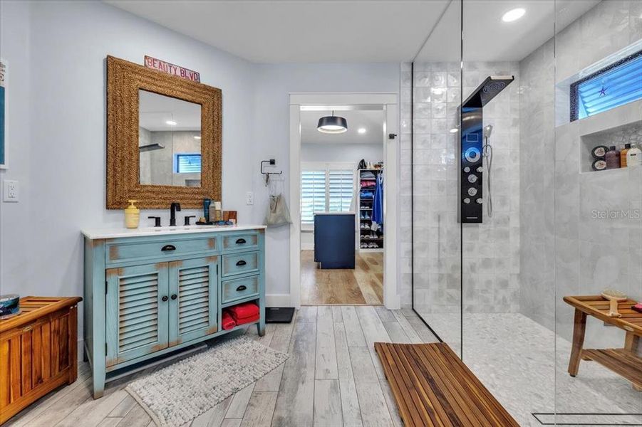 Furnished interior view inside a new home in , North Fort Myers (Image 29).