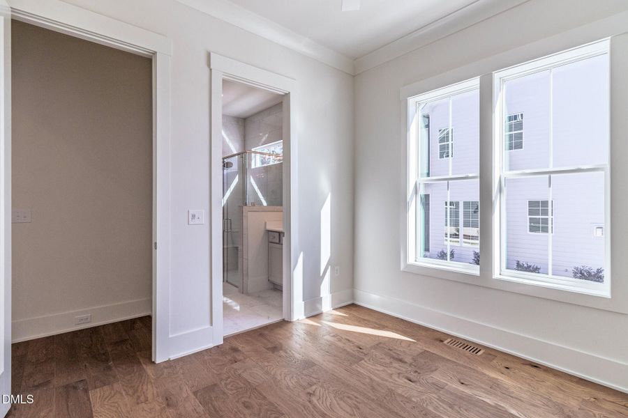 1529_SALEM CHURCH_INTERIOR_26