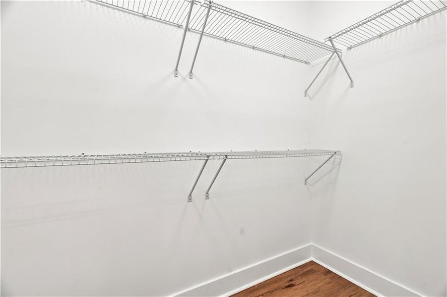 Spacious, unfurnished interior of a new home in , Dahlonega (Image 32).