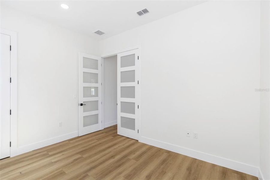 Spacious, unfurnished interior of a new home in , St. Petersburg (Image 40). Spacious, unfurnished interior of a new home in , St. Petersburg (Image 40).