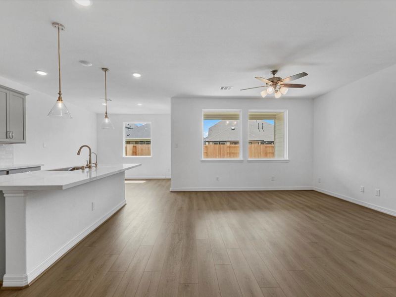 Spacious, unfurnished interior of a new home in Dellrose, Hockley (Image 26).