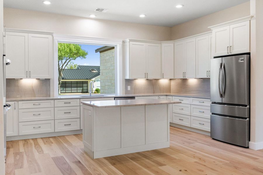 Furnished interior view inside a new home in , Horseshoe Bay (Image 17). Furnished interior view inside a new home in , Horseshoe Bay (Image 17).