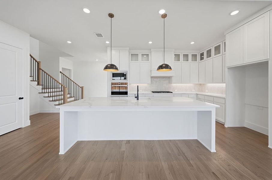 Furnished interior view inside a new home in Custer Ridge Estates, Allen (Image 9).