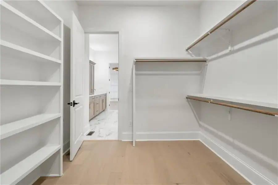 Spacious, unfurnished interior of a new home in Waterside Single Family, Peachtree Corners (Image 16). Spacious, unfurnished interior of a new home in Waterside Single Family, Peachtree Corners (Image 16).