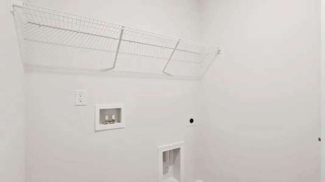 Spacious, unfurnished interior of a new home in Village Grove, Greenville (Image 23).