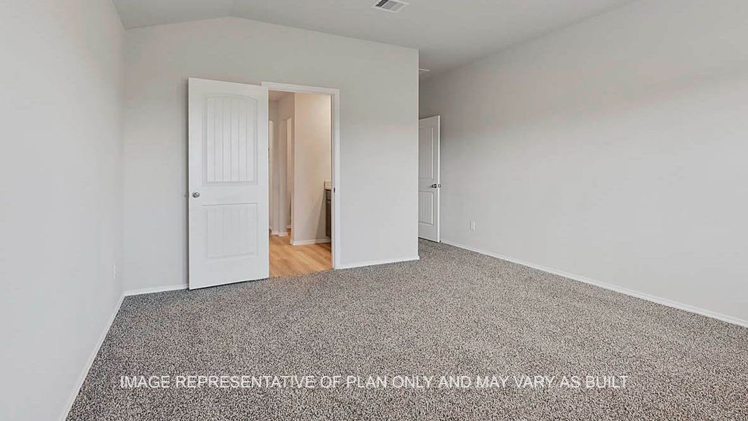 Spacious, unfurnished interior of a new home in Pleasant Hill, Bryan (Image 14). Spacious, unfurnished interior of a new home in Pleasant Hill, Bryan (Image 14).