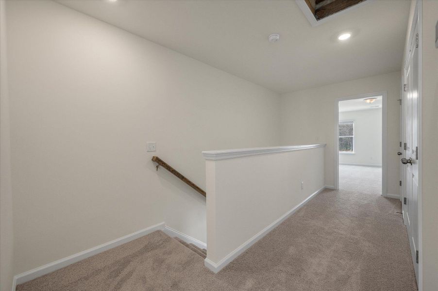 Spacious, unfurnished interior of a new home in The Landings at Montague, Goose Creek (Image 30).