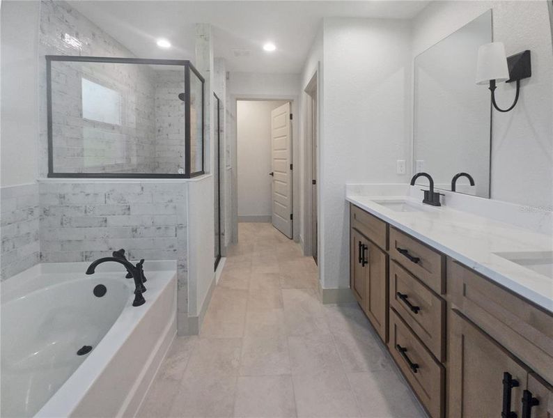 Furnished interior view inside a new home in , Ocala (Image 6).