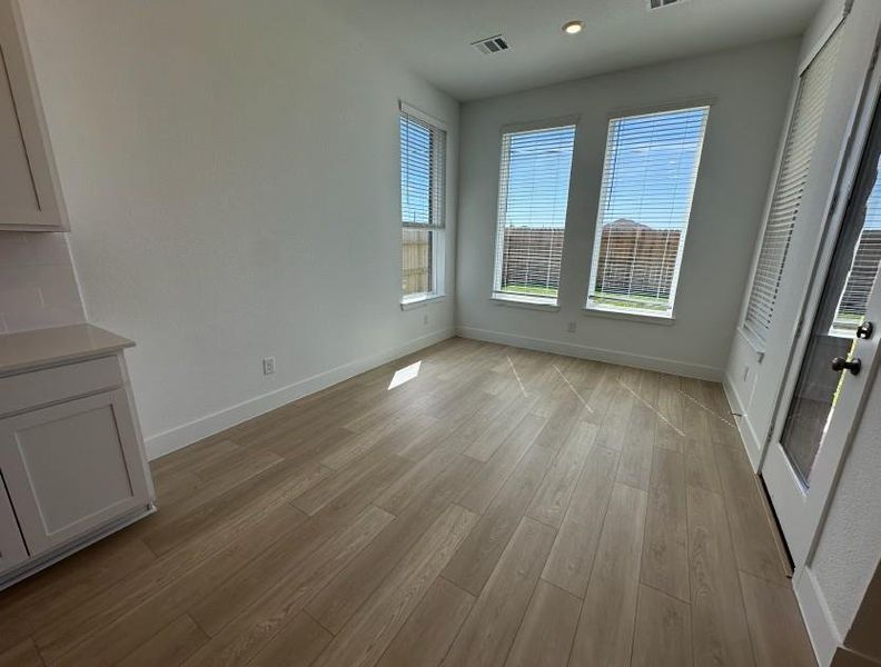 **Photos are illustrative only. This is not the actual homesite.**