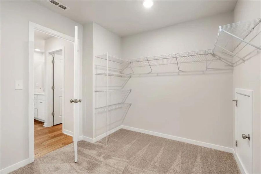Spacious, unfurnished interior of a new home in Parkview Estates, South Fulton (Image 16). Spacious, unfurnished interior of a new home in Parkview Estates, South Fulton (Image 16).