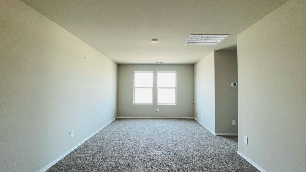 Spacious, unfurnished interior of a new home in Sunnycreek, Fort Worth (Image 15). Spacious, unfurnished interior of a new home in Sunnycreek, Fort Worth (Image 15).
