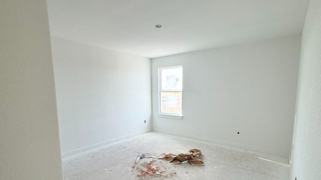 Furnished interior view inside a new home in Sky Ridge, San Marcos (Image 18).