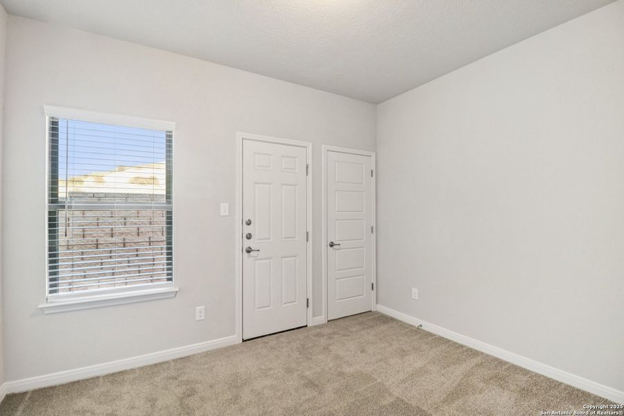 Spacious, unfurnished interior of a new home in Magnolia Village, San Antonio (Image 40). Spacious, unfurnished interior of a new home in Magnolia Village, San Antonio (Image 40).