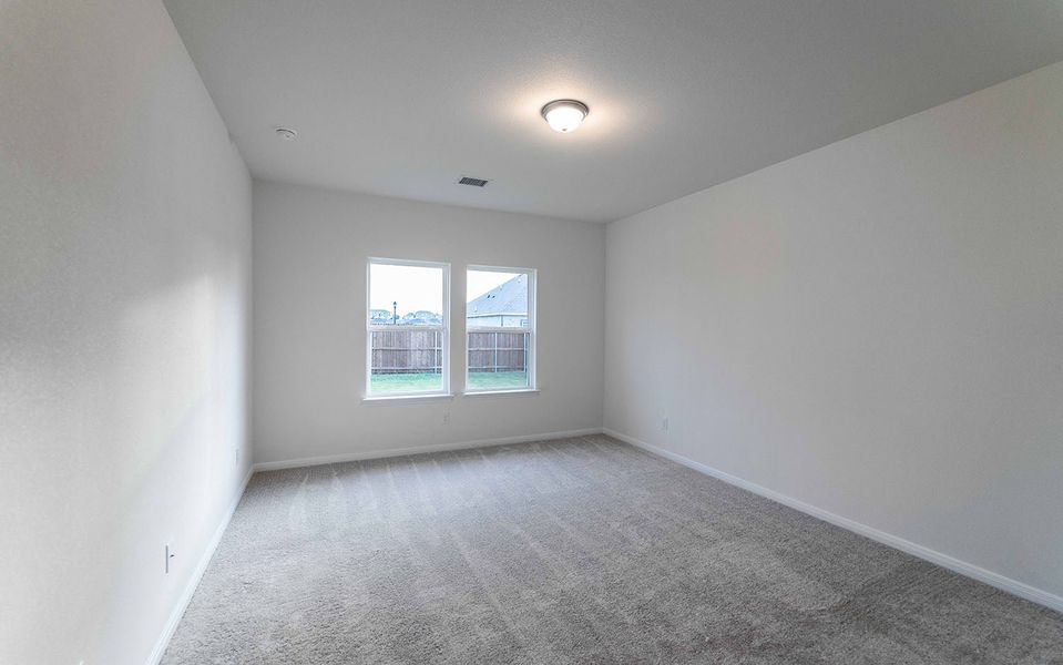 Spacious, unfurnished interior of a new home in Pebblebrook, Sherman (Image 37).