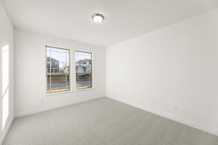 Spacious, unfurnished interior of a new home in Meadow Run, Melissa (Image 20).