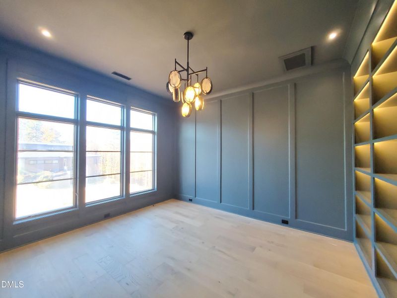 20251104_143337 20251104_143337