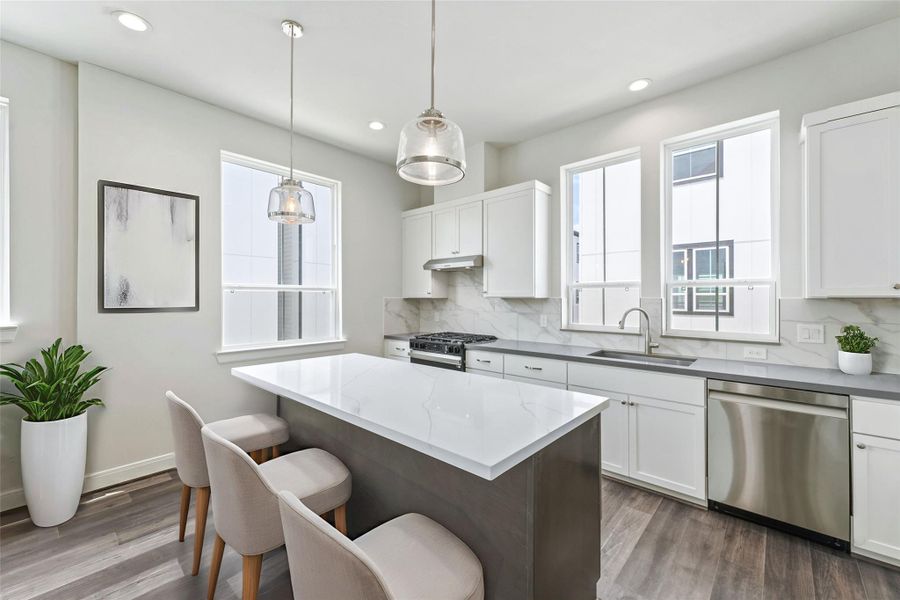 Furnished interior view inside a new home in The Corner At Buffalo Pointe, Houston (Image 8). Furnished interior view inside a new home in The Corner At Buffalo Pointe, Houston (Image 8).