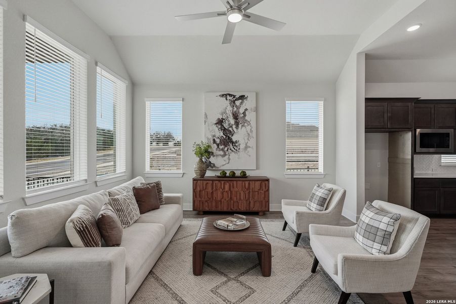 Furnished interior view inside a new home in Esperanza 50's, Boerne (Image 11).