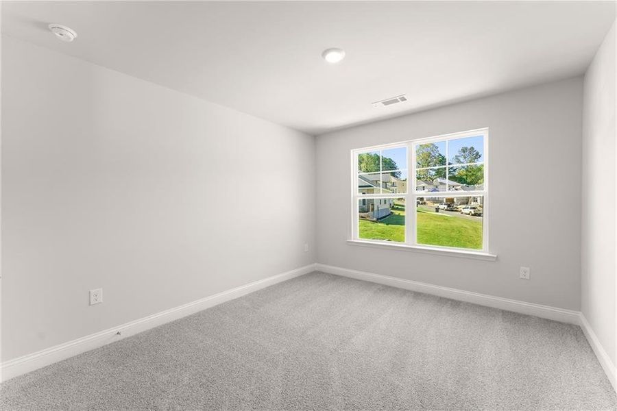 Spacious, unfurnished interior of a new home in Habersham Meadows, Demorest (Image 17).