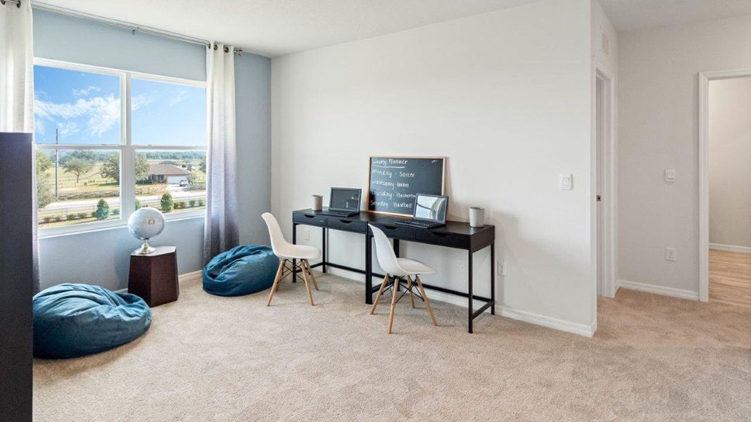 Furnished interior view inside a new home in Fox Branch, Lakeland (Image 23).