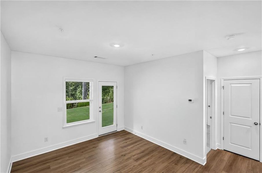 Spacious, unfurnished interior of a new home in Forrest Crossing, Woodstock (Image 12). Spacious, unfurnished interior of a new home in Forrest Crossing, Woodstock (Image 12).