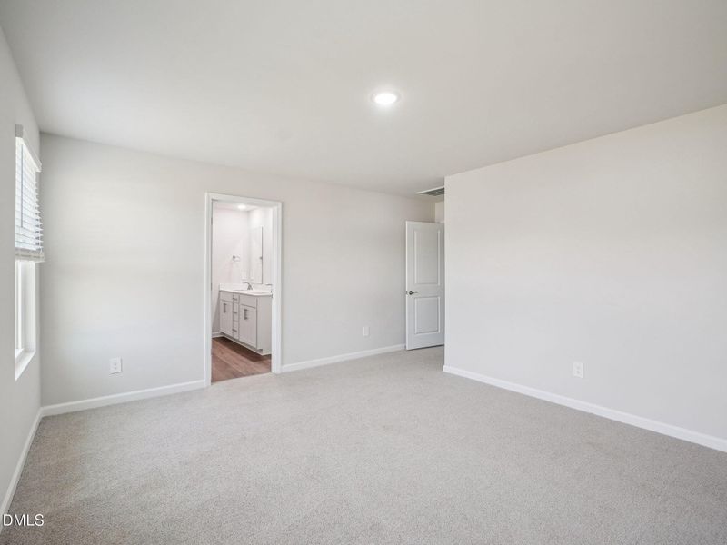 31-web-or-mls-Raleigh - River Glen - 644 31-web-or-mls-Raleigh - River Glen - 644