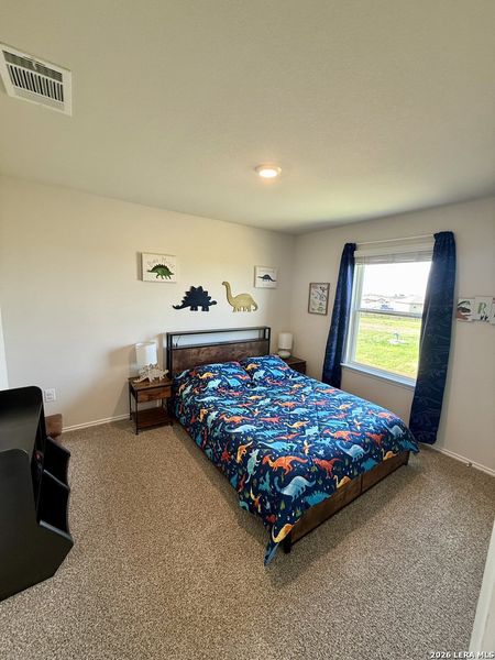Furnished interior view inside a new home in Winding Creek, New Braunfels (Image 6).