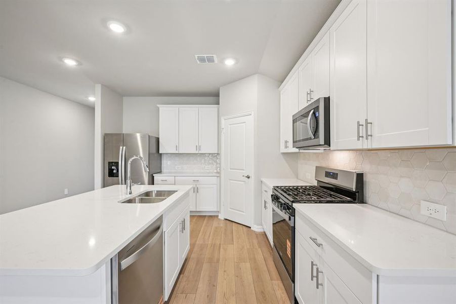 Photo is not of the actual home, but is an inspirational photo of builder’s model home and may depict options, furnishings, and/or decorator features that are not included.