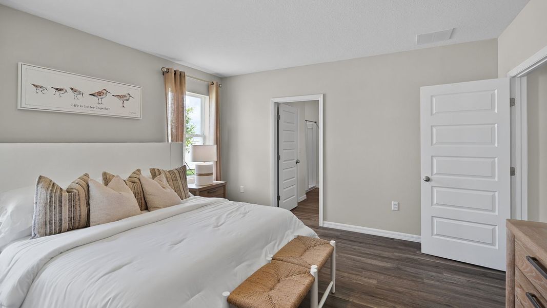 Furnished interior view inside a new home in Cascades, Davenport (Image 17).