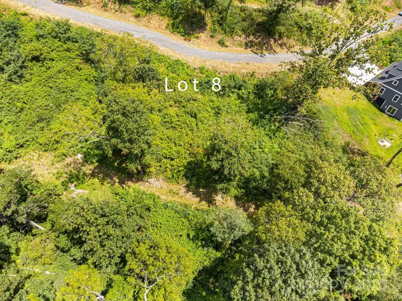 Image 4 of a home in .