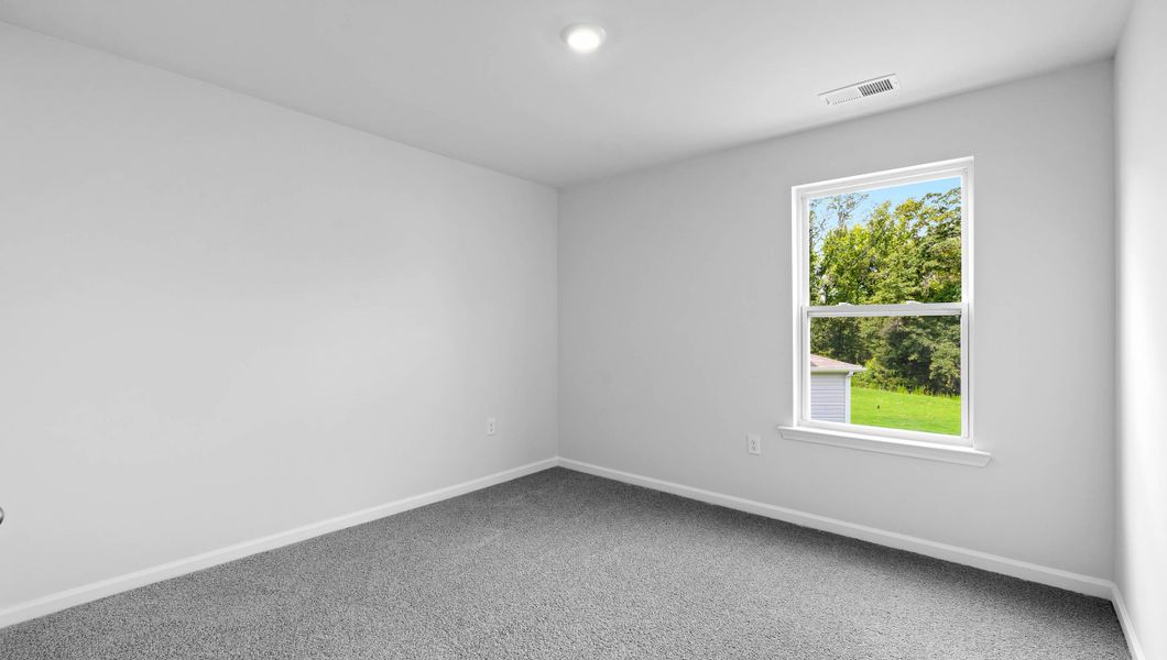 Spacious, unfurnished interior of a new home in Baxter Village, Boiling Springs (Image 24).