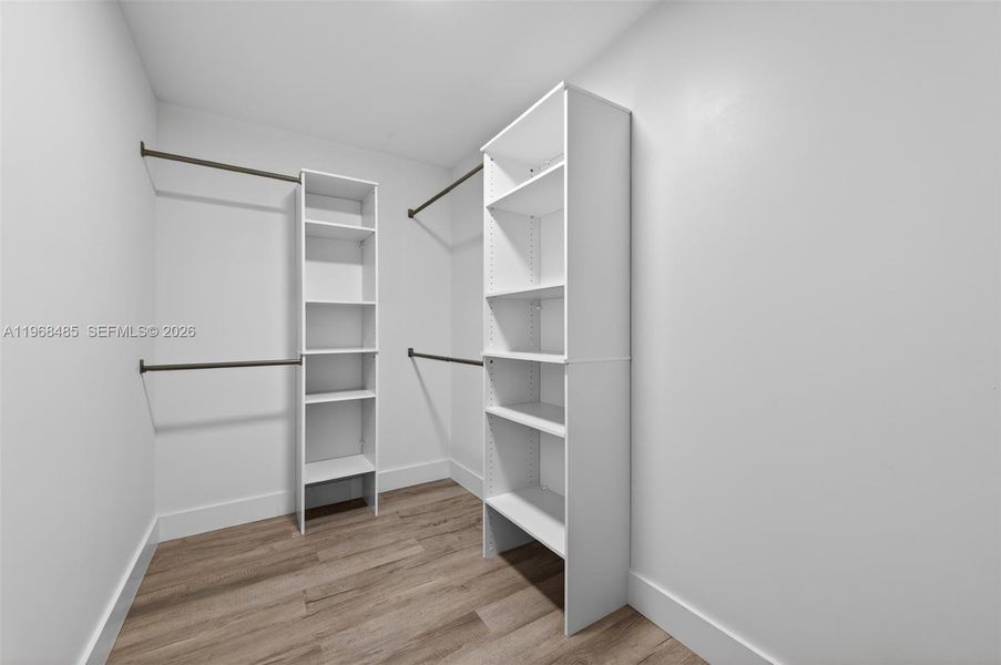 Furnished interior view inside a new home in , Fort Lauderdale (Image 9).