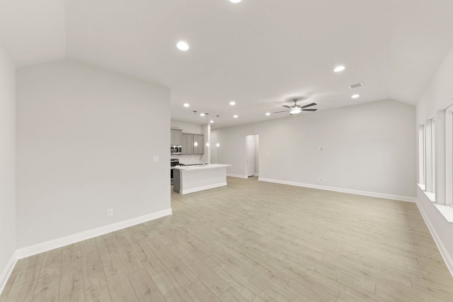 Spacious, unfurnished interior of a new home in Walden Pond, Forney (Image 18). Spacious, unfurnished interior of a new home in Walden Pond, Forney (Image 18).