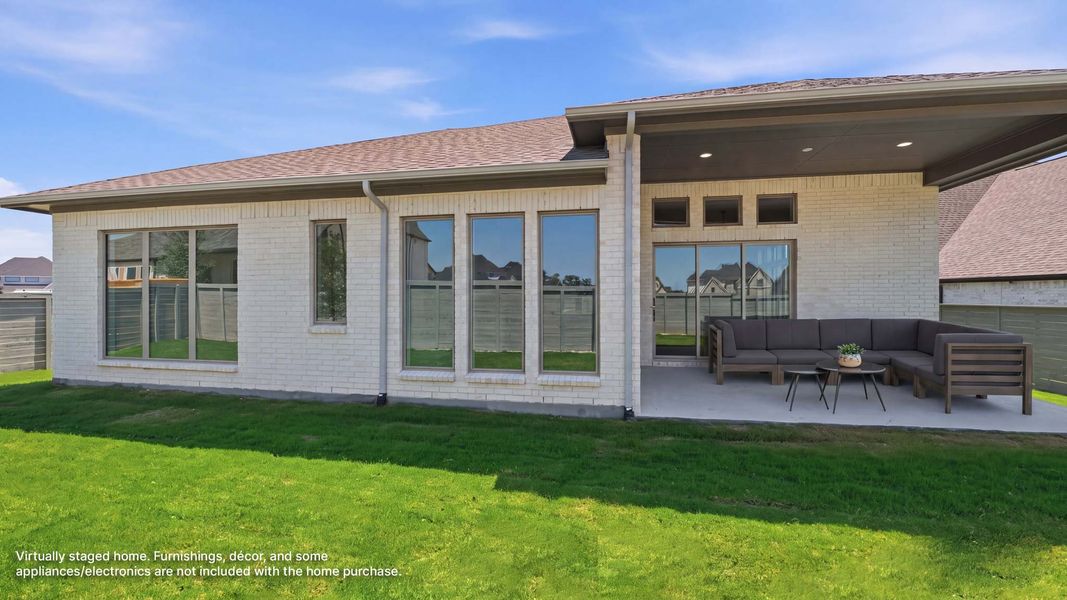 Exterior details and patio area of a home in Ramble, Celina (Image 3).