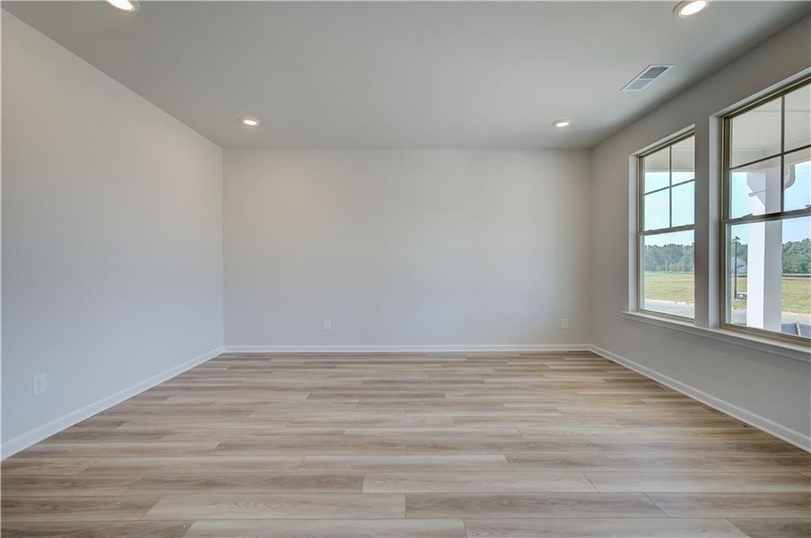Spacious, unfurnished interior of a new home in Brighton, Locust Grove (Image 12). Spacious, unfurnished interior of a new home in Brighton, Locust Grove (Image 12).