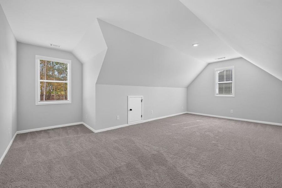 Spacious, unfurnished interior of a new home in , Commerce (Image 22).